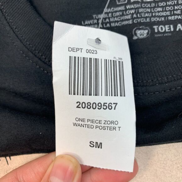 Roronoa Zero Wanted Poster T Shirt Mens S Small Black One Piece Pirate Hunter - Picture 6 of 9